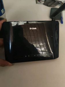 Router Dlink Black Colour In Working Condition