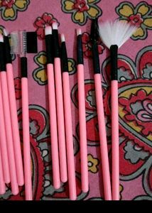 New Makeup Brushes With Plastic Box