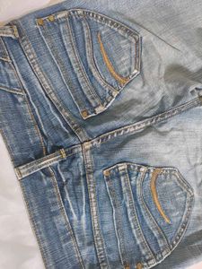 Straight Jeans