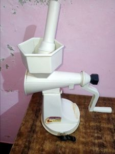 Fruit Guicer