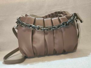 Tan Sling Bag ✨