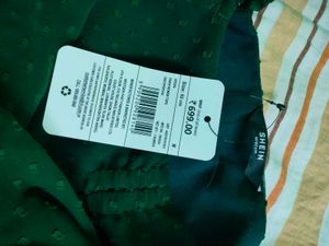 Green Sheer Sleeve Crop Top