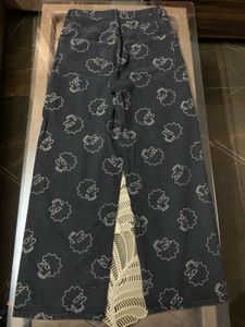 *Final Offer* H&amp;M x Simpsons Jeans