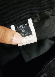 Shein Black Ripped Jeans