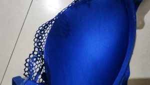 LA SENZA Royal Blue Sensual Pushup Bra