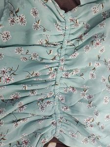 Floral Print Ruffle Top