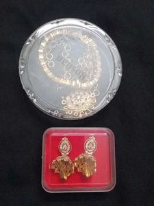 Golden White Stone Amazing Jewellery Set