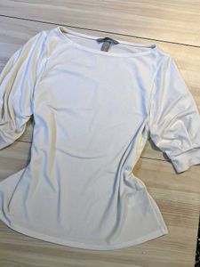 H&amp;M White Puff Sleeve Top – Size XS/S