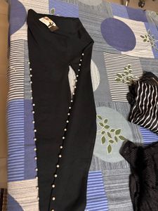 Black Pearl Embellished Leggings And Plazzo