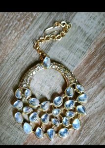 Kundan Maangtika