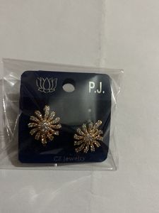 A.D White Stone Gold plated studs