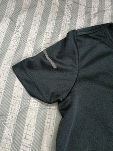women&#39;s Gym wear t shirt