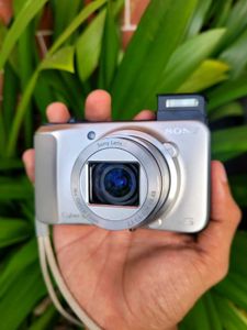 Sony Cybershot DSC-HX10v Digital Camera