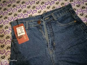Wide Leg Jeans( New)