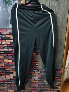 Urbanic Trackpants Size m