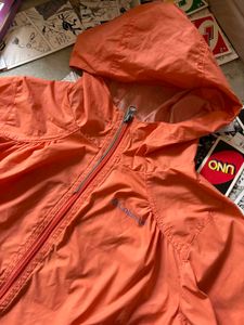 Columbia Coral Windbreaker