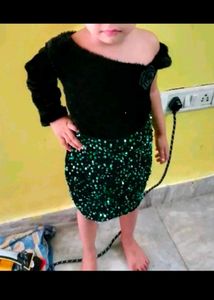 One-Sleeve Sequin Party Top