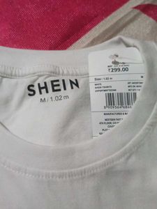 Men&#39;s White Graphic Tee