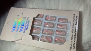 Nail Dashes - Reusable Manicure