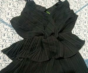 Elegant Black Tiered Midi Dress