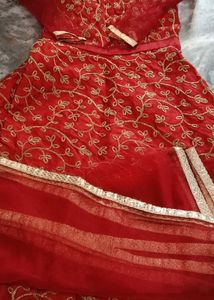 😍Bridal Gown Designer 😍 Pcs