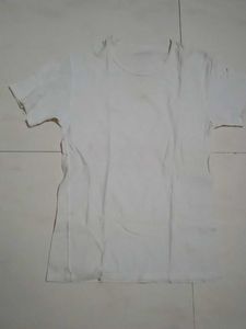 Plain White Basic T-Shirt