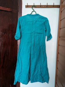 Avaasa Brand Kurthi