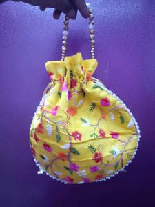 Floral Pouch