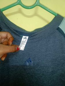 Adidas sport top