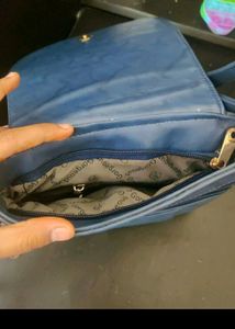 SLING BAG FOR GIRLS/ WOMEN