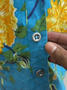 Floral Sleeveless Shirt