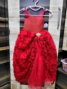 Red Rosebud Dress Bust 21 Inches Length 38