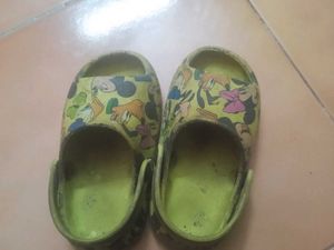Combo 2 Kids Crocs 1-2yrs