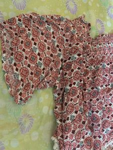 fasttt 👚🥳🤩Patterned Off-Shoulder Crop Top