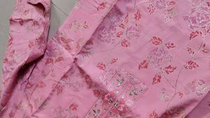 Melange Floral Embroide Kurta New With  TagT