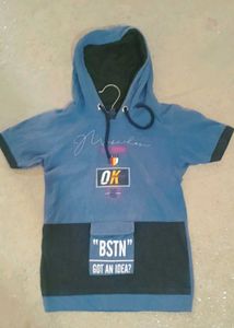 Cool Blue Graphic T-shirt with a cap