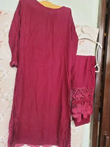 Super Georgeous Suit With Laces &amp; Work At NECK..
