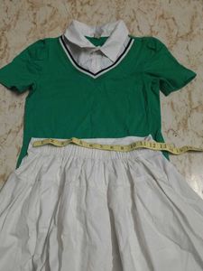 Buying from Bangkok Cute Green &amp; White Outfit Set