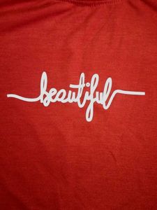 Red &#39;Beautiful&#39; Crop Teshirt