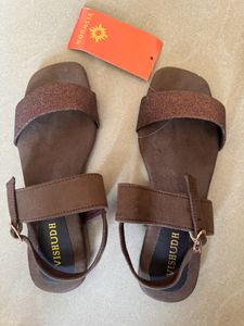 Brown Glittery Flats