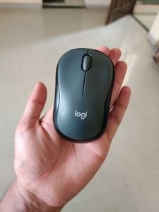 Mouse Logitech M221 Silent