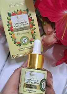St.Botanica Vitamin C  Serum