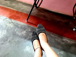 Self Style MIRROR &STONE WORK JUTTI(BLACK)