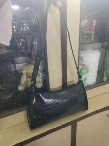 Chic Black Shoulder Bag