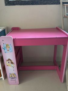 Disney Princess Kids Desk &amp; Chair