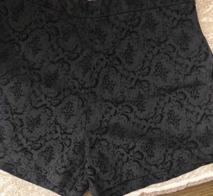 Patterned Black Shorts