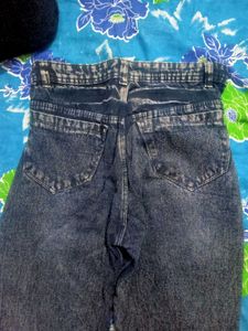 Women/Men Jeans !! On Sale Price