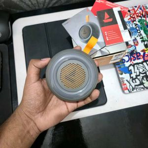 Boat Stone 105 Portable Speaker.