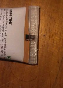 Zudio Glow Skin Tint SPF 50