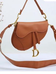 Dior saddle Bag ( Hotseller)